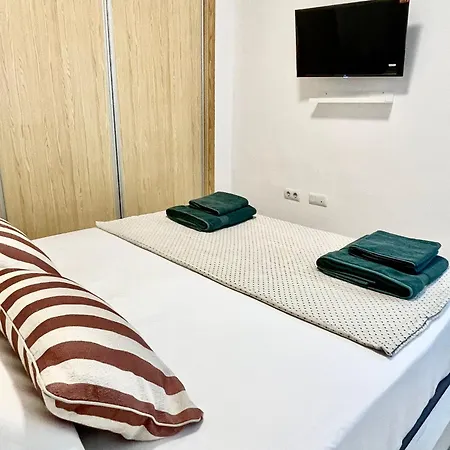 Apartamentos Familiares Puerto Nova Cartagena Esterno foto