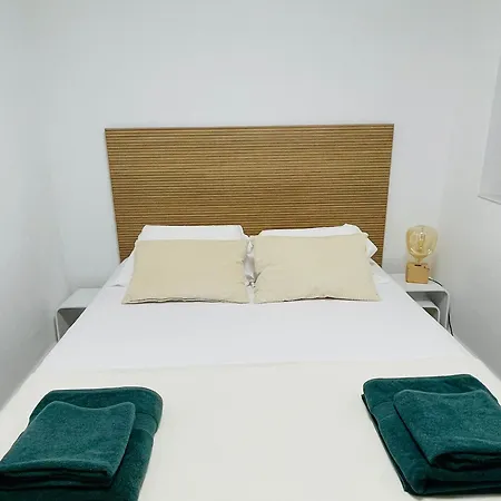 Apartamentos Familiares Puerto Nova Cartagena Esterno foto